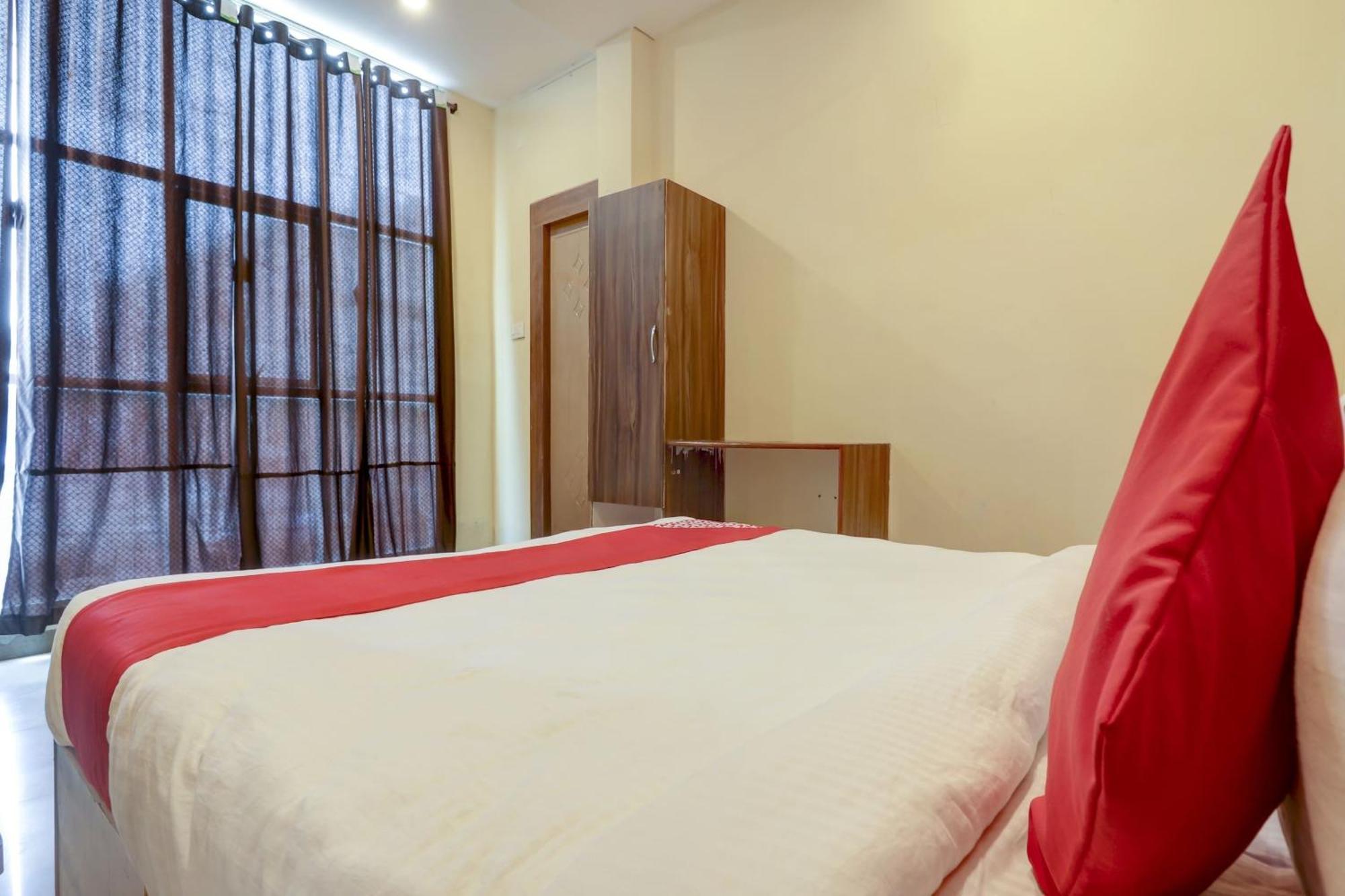 Hotel O Rsquare Elite Sururnagar Екстериор снимка